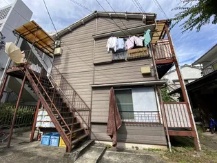 閑閑荘【2階】の外観