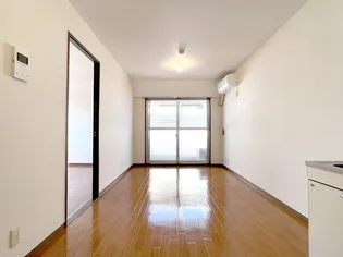 レバランス畑口【3階】の外観