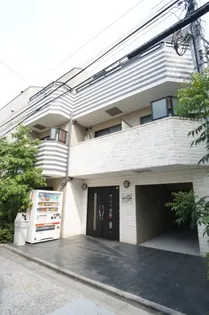 東京都新宿区北新宿3【マンション】の外観