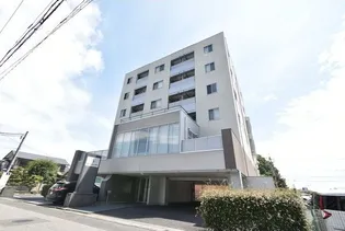 イーストパークマンション【5階】の外観