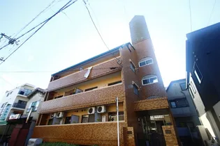 ラ フォーレ鷹の画像