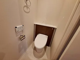 BORIKIからすやま【1階】の内装