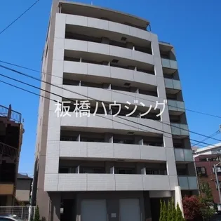 ルミエール【6階】の外観