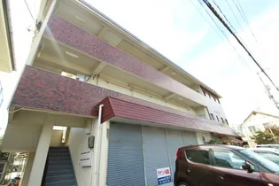 波多野マンション【3階】の外観