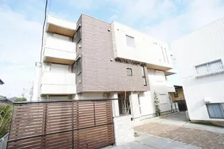 セレーノヴィラ【1階】の外観