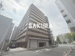 コスモ新横浜【11階】の外観