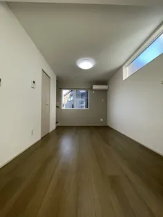 ジオコート上赤江 A棟の居間