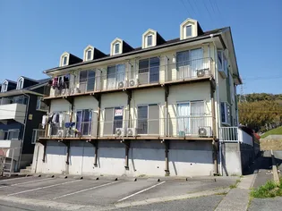 サンレジデンス清水【1階】の外観