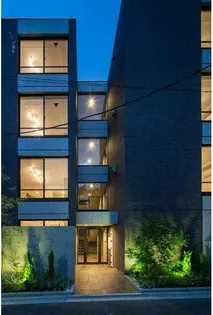 東京都中野区中央3【マンション】の外観