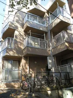 トレミー根岸の画像