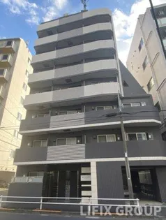 東京都新宿区河田町【マンション】の外観