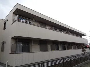 クレール ナカダの画像