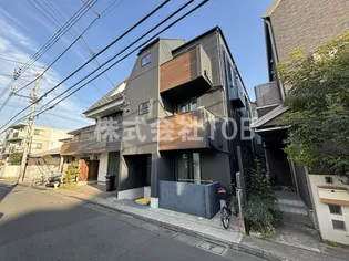 グランニール梅ヶ丘【1階】の外観