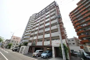 プルーム下到津【9階】の外観