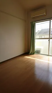 コーポラヴィアンローズ【2階】の内装