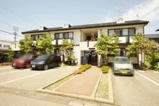 新潟県新発田市舟入町2【アパート】の外観