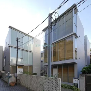 crane court【1階】の外観