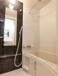 リブリ・立川幸町【1階】の風呂