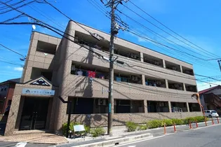 埼玉県草加市青柳7【マンション】の外観