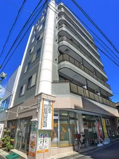 スカイコーラル【2階】の外観