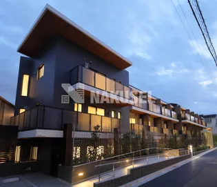 ザ・パークハビオ柿の木坂【1階】の外観