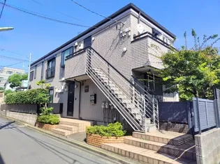 エクセルシオ下北沢【2階】の外観