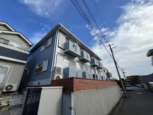 メロウヒルズ【1階】の外観