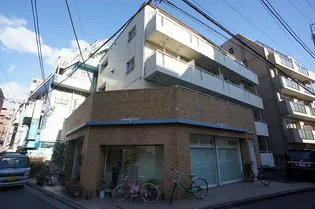 マンションニューシャイン【3階】の外観