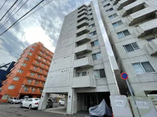 TREASURE COURT Aの画像