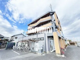 秀島ビルCRASTINAの外観