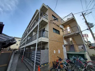 メゾン杉本【4階】の外観