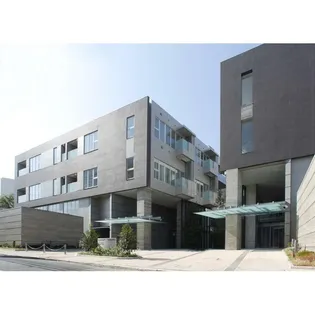 東京都千代田区富士見2【マンション】の外観