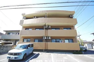 レジデンス下栗【2階】の外観