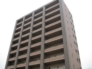 モア ルミーネの画像