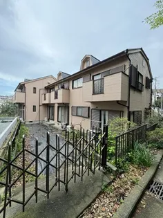 ガーデンヒルズ【2階】の外観