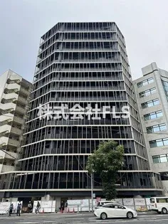 東京都新宿区新宿1【マンション】の外観