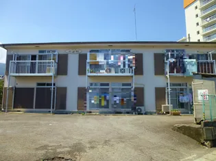 コーポ五番館【1階】の外観