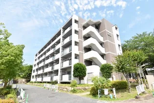 URアルビス五月ヶ丘【1階】の外観