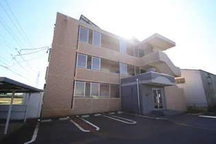 ファーストクラス新発田【2階】の外観