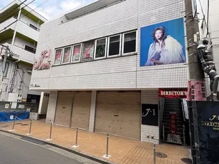 Y’sレジデンスビル【3階】の外観