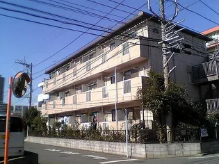 カトルエトワール湘南【1階】の外観