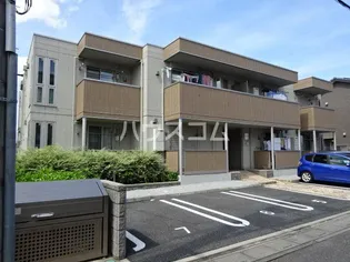 Lily Belle【1階】の外観