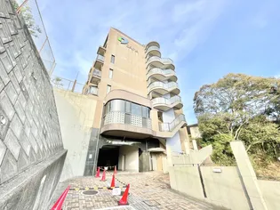 ダイナコ-トヒルズ折尾【2階】の外観