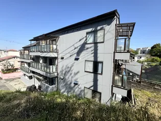 仁川ロイヤルハイツ【1階】の外観