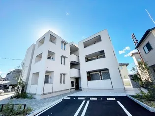 D-avance花田【3階】の外観