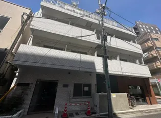 長秀ビル【3階】の外観