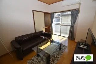 グリーンハイツ【2階】の居間