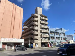 真砂山元マンション【6階】の外観