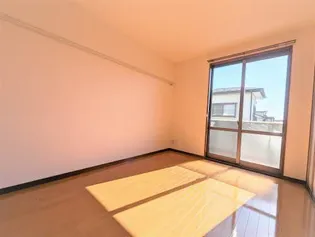 サンマリノ【2階】の内装