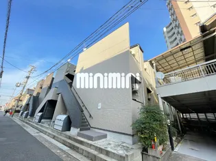 St ZUCCA【1階】の外観